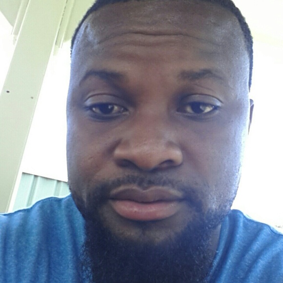 Profile Picture of Ishmael Siryon (@malikee) on Poshmark