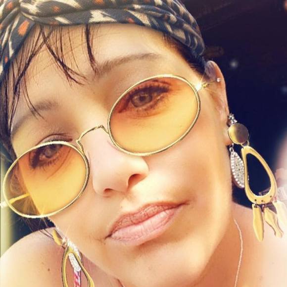 Profile Picture of Oleatha Holley (@oleatha_34) on Poshmark