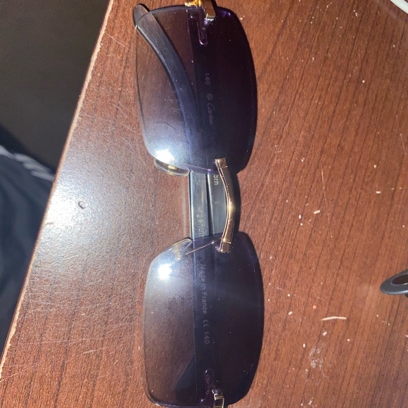 Profile Picture of Johnathan Hall (@designerplug42) on Poshmark