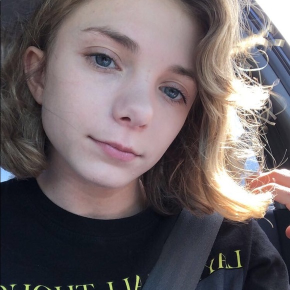 Profile Picture of Candace Tollison (@cowdaycand) on Poshmark