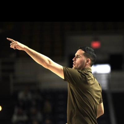 Profile Picture of Sean Hoehn (@SeanHoehn22) on Twitter