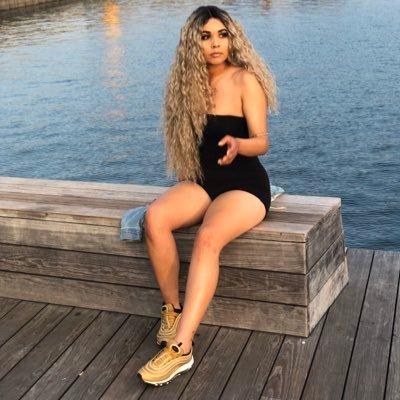Profile Picture of Aracely Romero (@applearacelyyy) on Twitter