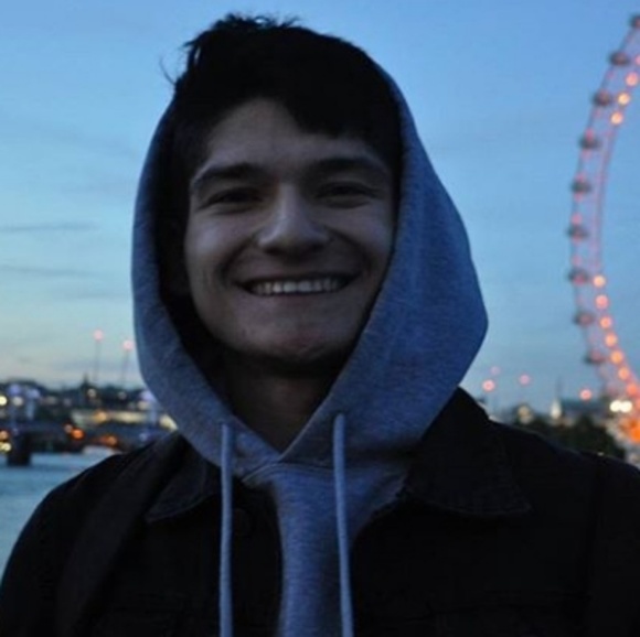 Profile Picture of Joe Chavez (@jmc8296) on Poshmark