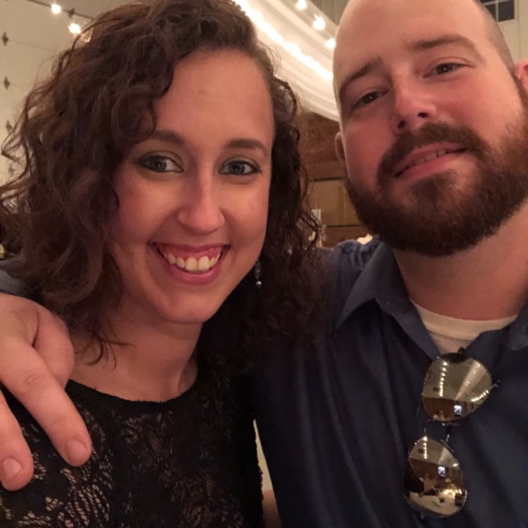 Profile Picture of Amber Hauck (@amberhauck) on Poshmark