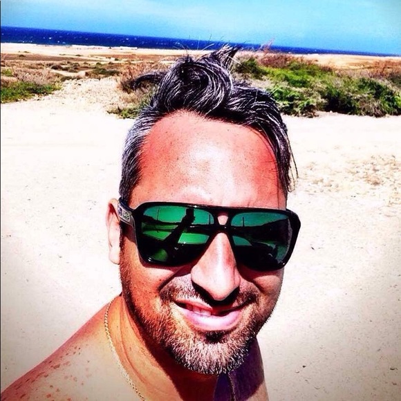 Profile Picture of Jose Vicuna (@piccolito13) on Poshmark