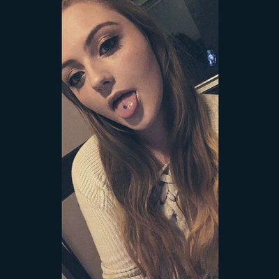 Profile Picture of Autumn (@hay_Rain) on Twitter