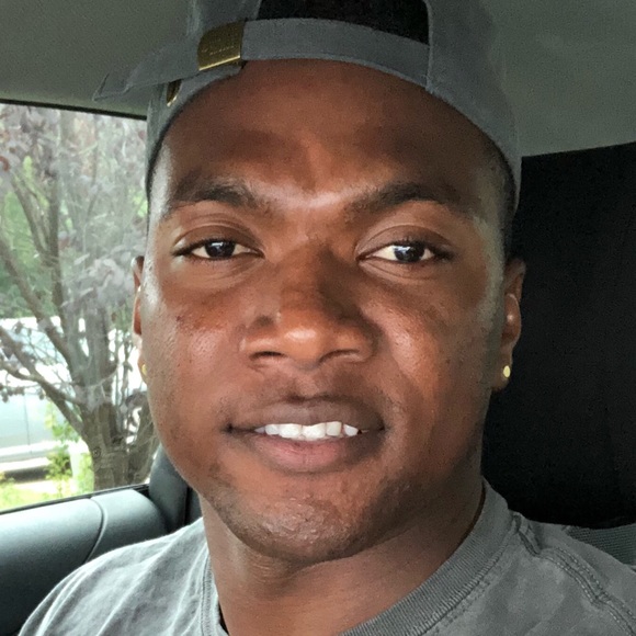 Profile Picture of Andre Charles (@andrecharles24) on Poshmark