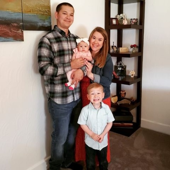 Profile Picture of Meredith Edgell (@edgellml) on Poshmark