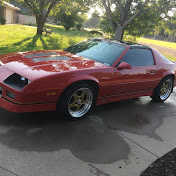 Profile Picture of Aaron Runnells (@AaronR15) on Youtube