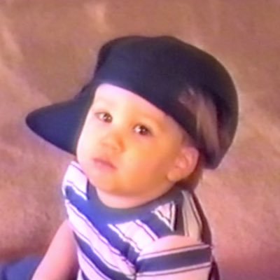 Profile Picture of Aaron Travis Peters (@AaronAaronson) on Twitter