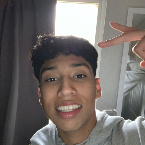 Profile Picture of Nathan Trujillo (@yung_nattes) on Poshmark