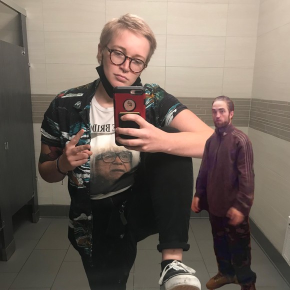 Profile Picture of Sam Hayden-brown (@samhb44) on Poshmark