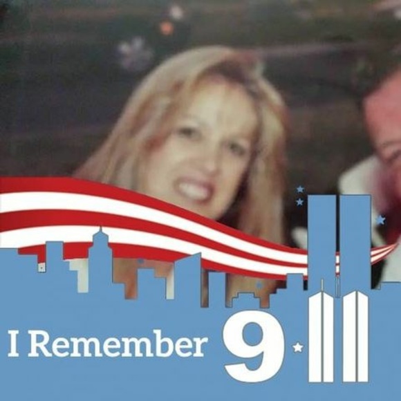 Profile Picture of Craig n cindy Randolph (@craigsuph) on Poshmark