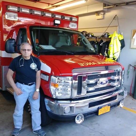 Profile Picture of Alois Sisolak (@emtpfd379) on Poshmark