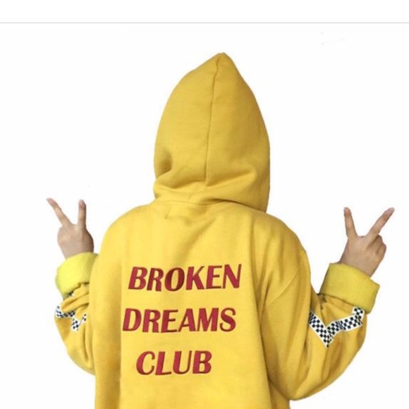 Profile Picture of Victor Pimentel (@vic_skid) on Poshmark