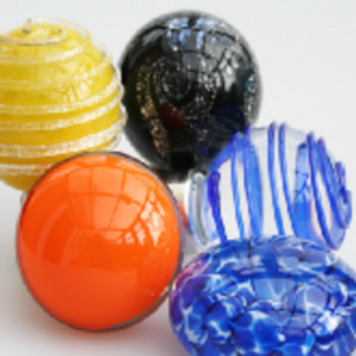 Profile Picture of Bryony Alexander (@@TheSassySuit) on Twitter