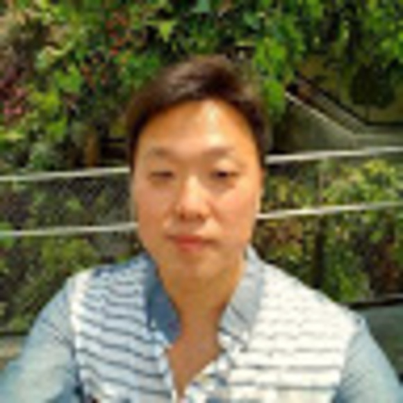 Profile Picture of James Lim (@jamsoilsd) on Poshmark
