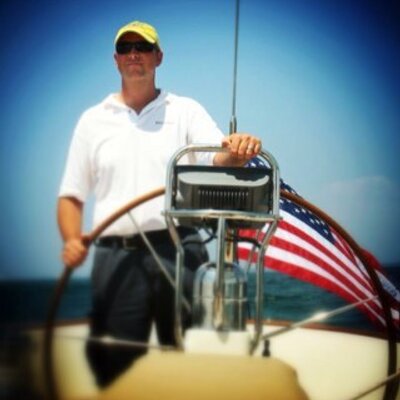 Profile Picture of Jeff Crowell (@macdadd1e) on Twitter