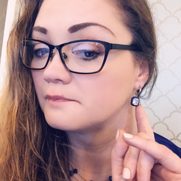 Profile Picture of Paige Alexander (@paigealexand517) on Poshmark