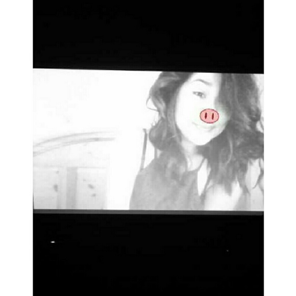 Profile Picture of Myah Lambardia (@myahlam) on Poshmark