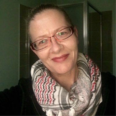 Profile Picture of Sue Olsen (@mummasue2) on Twitter