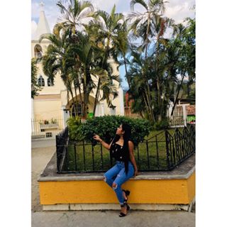 Profile Picture of Kristal Maldonado (@cristalesmeralda.jacobo) on Facebook