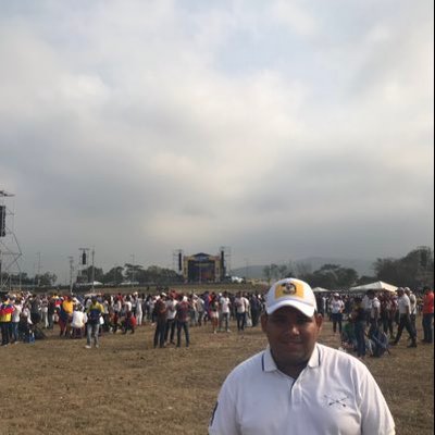 Profile Picture of Ivan Paz (@ivanpaz09190328) on Twitter