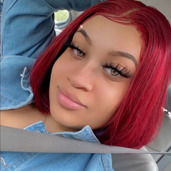 Profile Picture of Maria Forshay (@mariaforshay) on Poshmark