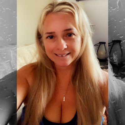 Profile Picture of Margie Fueglein (@MargieUrRealtor) on Twitter