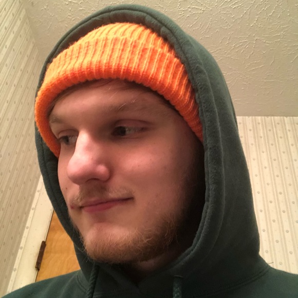 Profile Picture of David Mudge (@davidm1337) on Poshmark