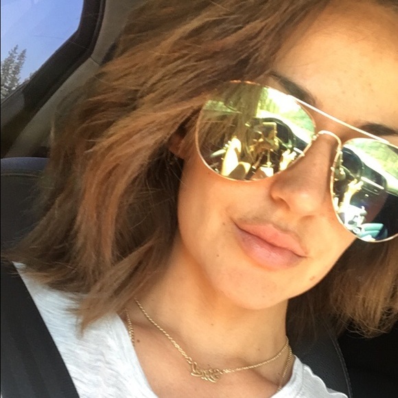 Profile Picture of Jasmine Chavarri (@jazzicha21) on Poshmark