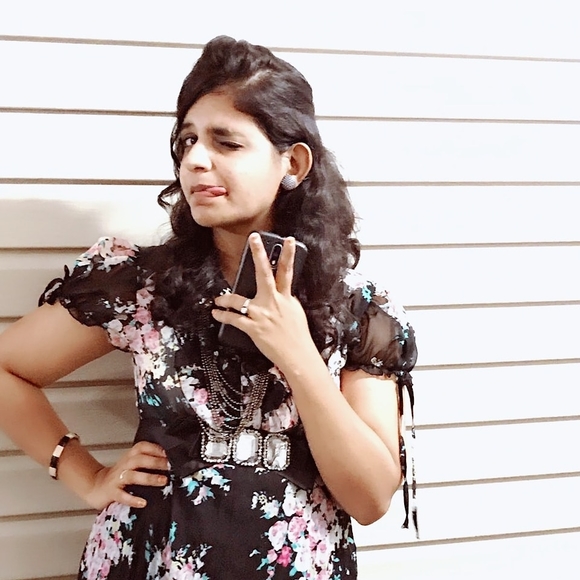 Profile Picture of Keerthy Appu (@keerthyappu) on Poshmark