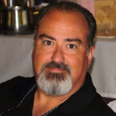 Profile Picture of John Simpson (@JohnSimpsonWTVW) on Twitter