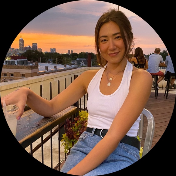 Marley Haltom - Poshmark Profile Picture of Marley Haltom (@haltommarley) on Poshmark