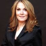 Profile Picture of Jennifer Mikell (@jennifer.mikell) on Instagram