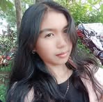 Profile Picture of Hazel Hahn (@Hazel-Hahn) on Facebook
