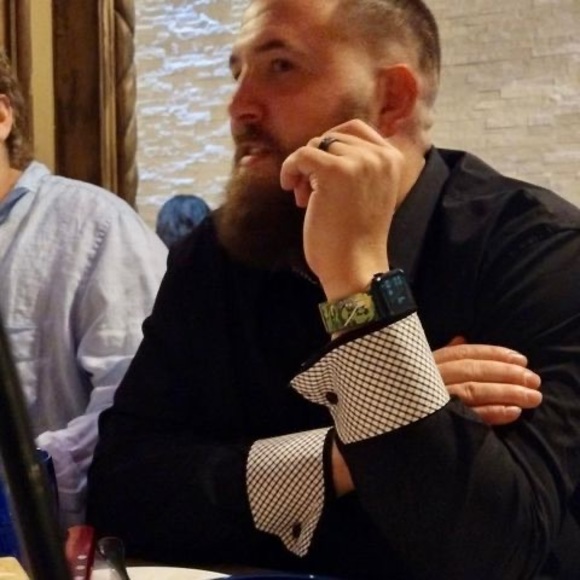 Profile Picture of Daniel Kincaid (@kincaiddaniel) on Poshmark