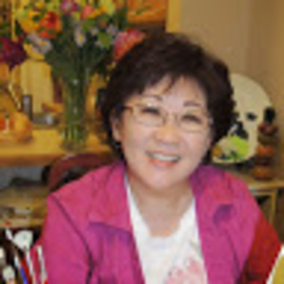 Profile Picture of Kathlyn Miyashiro (@miyakat) on Poshmark