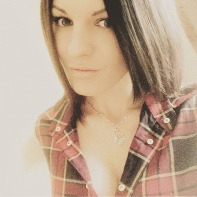 Profile Picture of Amiee Jones (@peruh) on Twitter