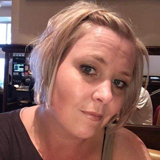 Lisz Warning - Facebook Profile Picture of Lisz Warning (@lisz.warning) on Facebook