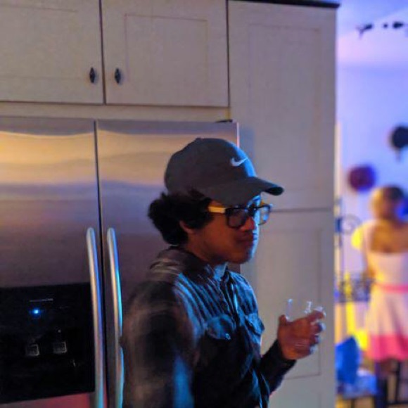 Profile Picture of Nathan Sam (@natedogg12x) on Poshmark