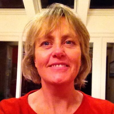 Profile Picture of Lisa Dolling (@LisaDolling) on Twitter