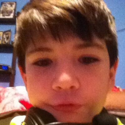Profile Picture of Nick Senecal (@SwervySeny) on Twitter