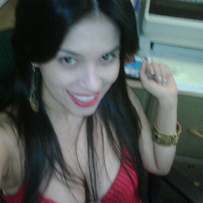 Profile Picture of CARMEN CAMARGO (@CARMINHACC) on Twitter