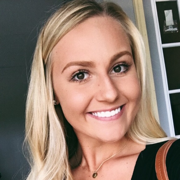 Profile Picture of Logan Vickroy (@logan_vickroy) on Poshmark