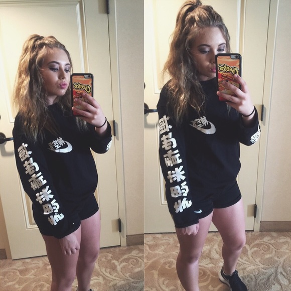 Profile Picture of Jade Remillard (@jadexisabellax) on Poshmark