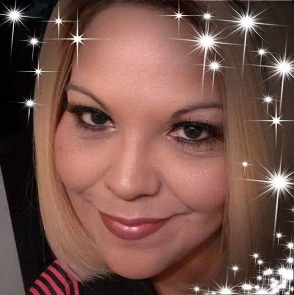 Profile Picture of Yvette Lucio dixon (@lucioyvette) on Poshmark