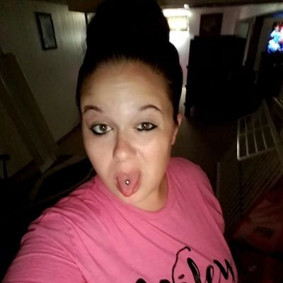 Profile Picture of Amber Maynard (@AmberMa12340860) on Twitter