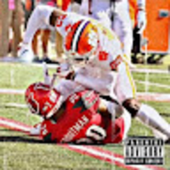 Profile Picture of Christopher Sweeney (@cmvrda) on Poshmark