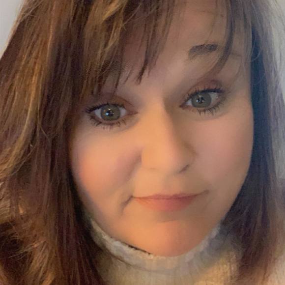 Profile Picture of Jodie Mckinney lacy (@jodiepell) on Poshmark